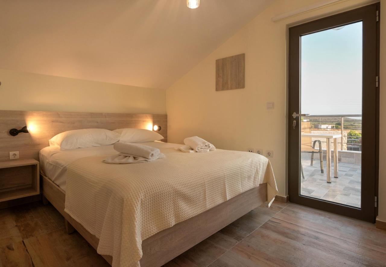 Pink Sand Villas Agios Pandeleimon  Екстериор снимка
